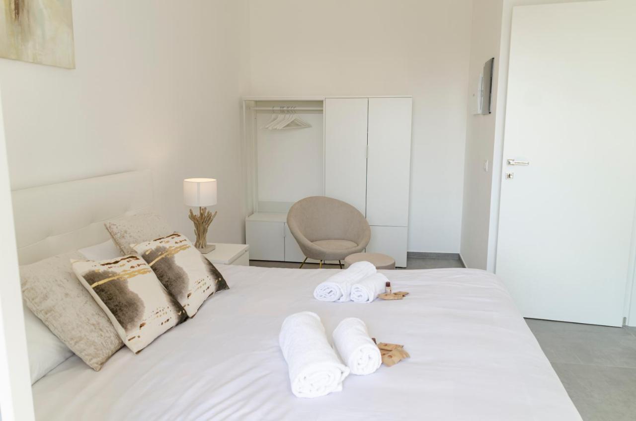 Apulialux - Exclusive And Modern City View, Private Parking Apartamento Bari Exterior foto